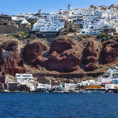 Lava Stone Bed and Breakfast Οία Εξωτερικό φωτογραφία