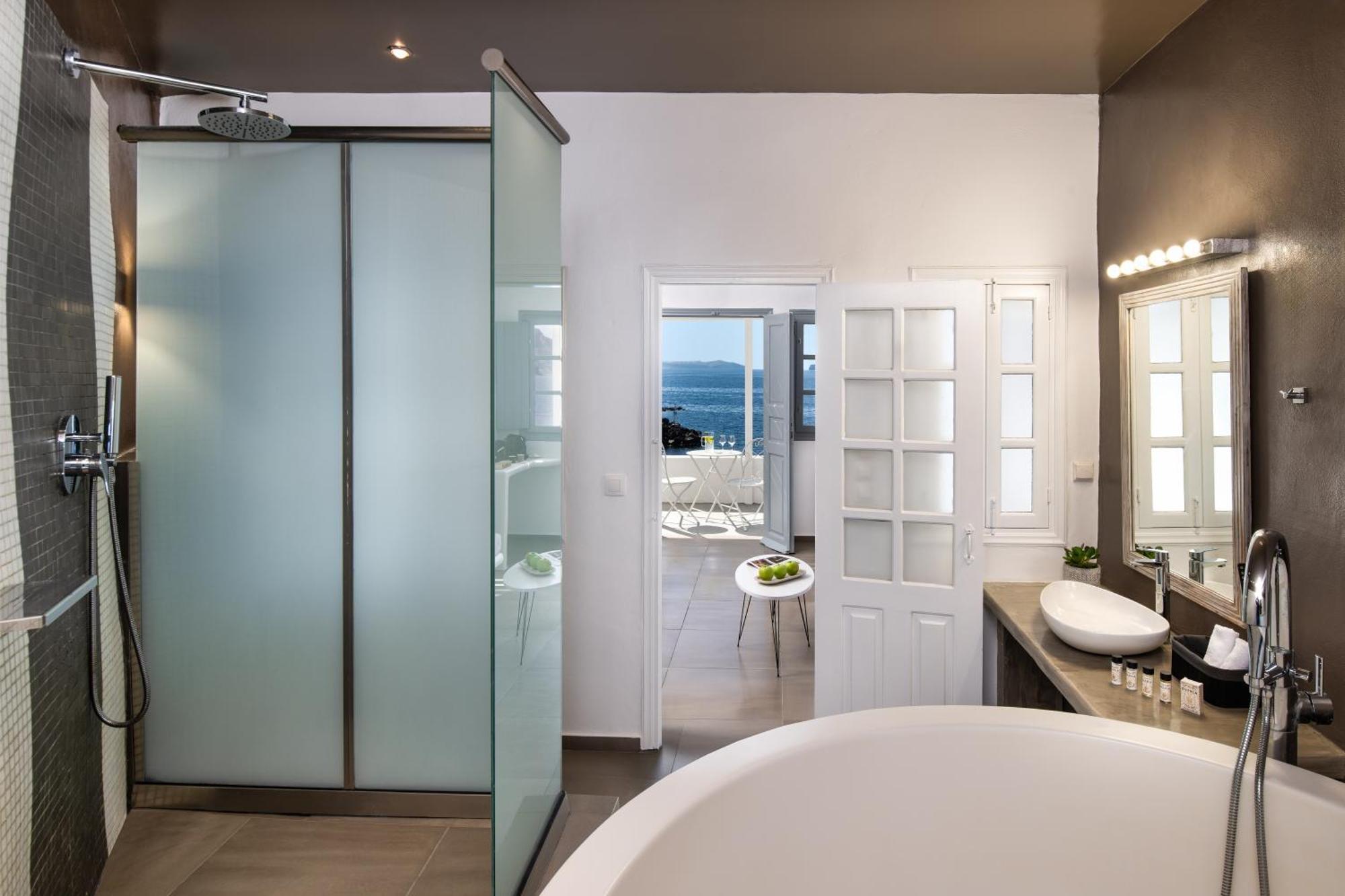 Lava Stone Bed and Breakfast Οία Εξωτερικό φωτογραφία