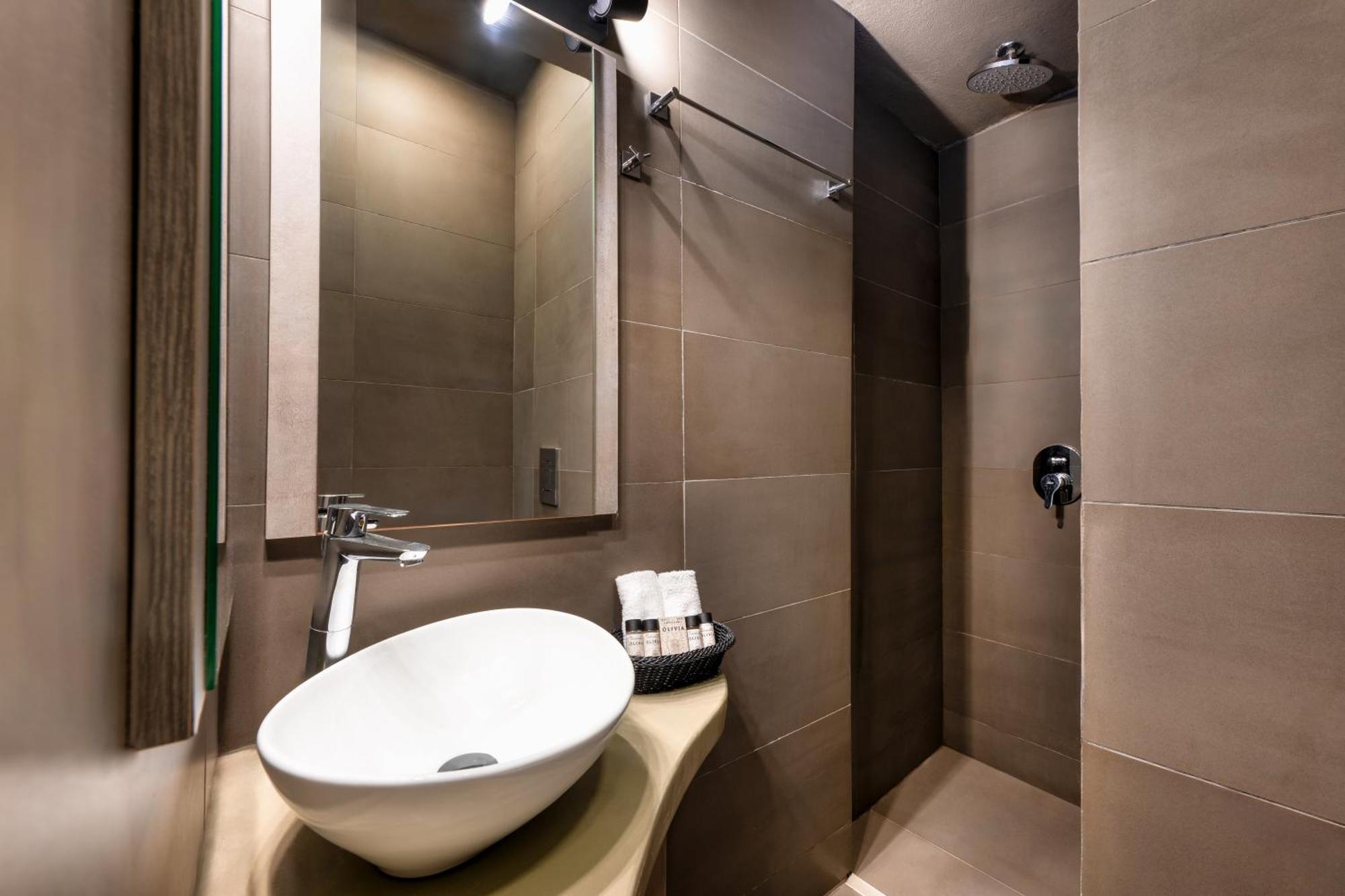 Lava Stone Bed and Breakfast Οία Εξωτερικό φωτογραφία