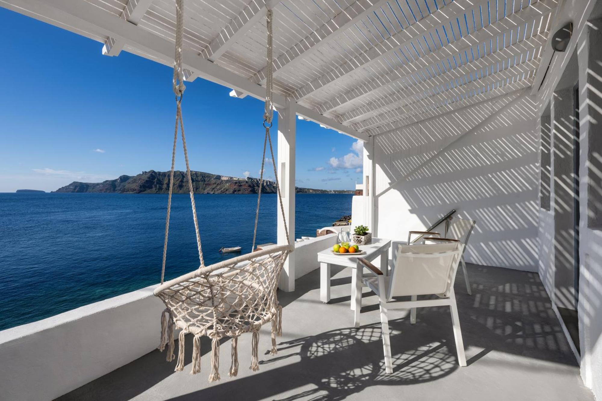 Lava Stone Bed and Breakfast Οία Εξωτερικό φωτογραφία